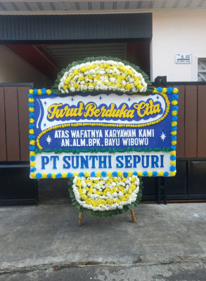 Papan Bunga Duka di Tragah